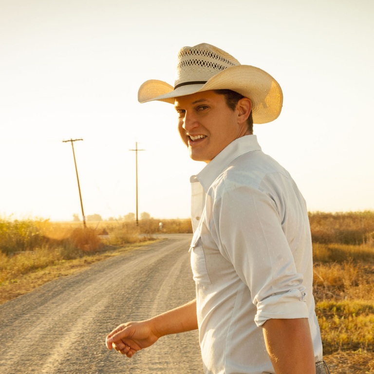 Jon Pardi at the Amphitheater